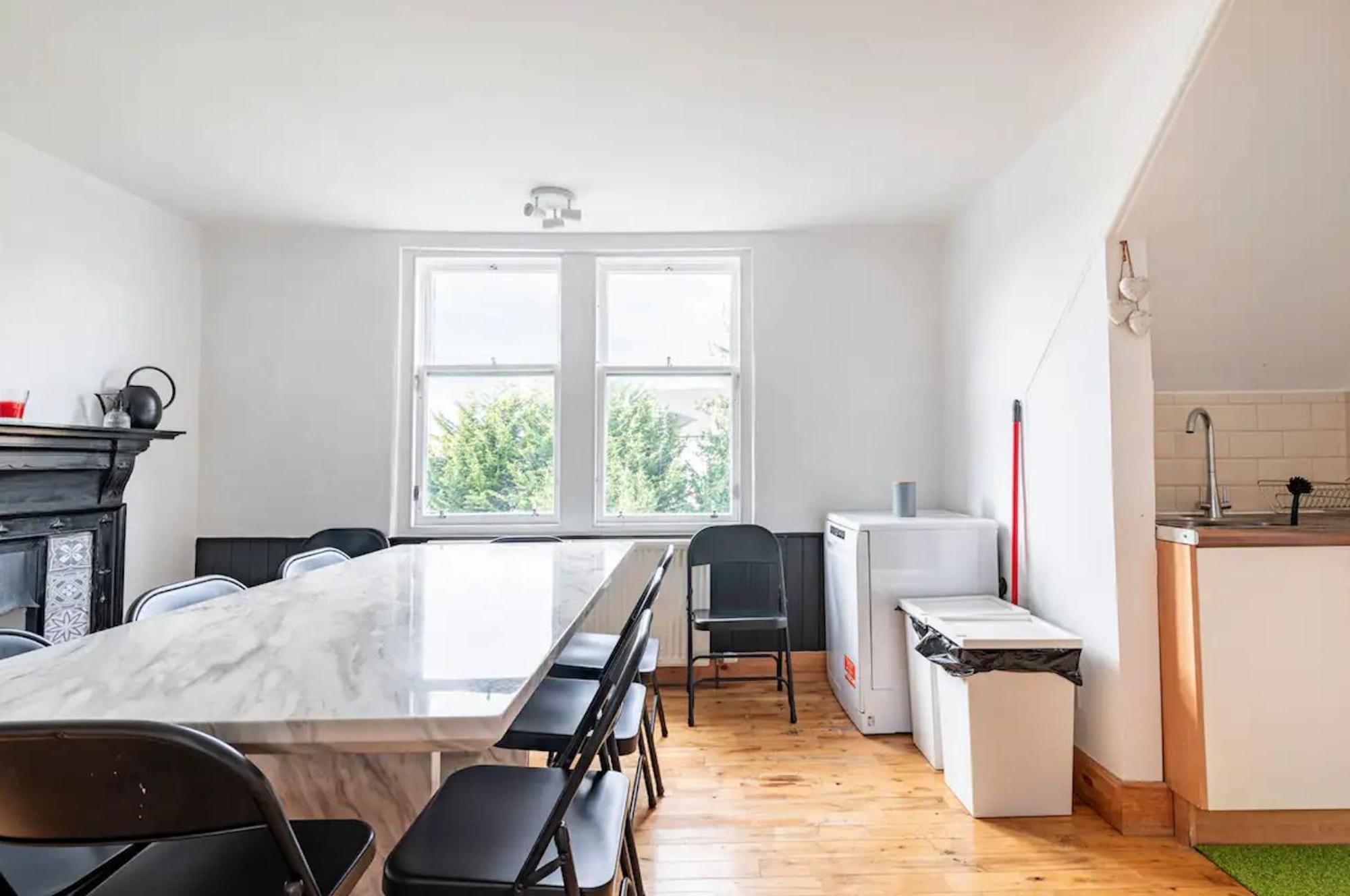 Lady Road Apartment EDI Buitenkant foto