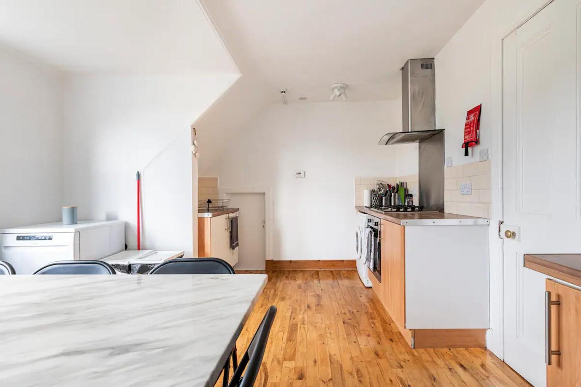 Lady Road Apartment EDI Buitenkant foto