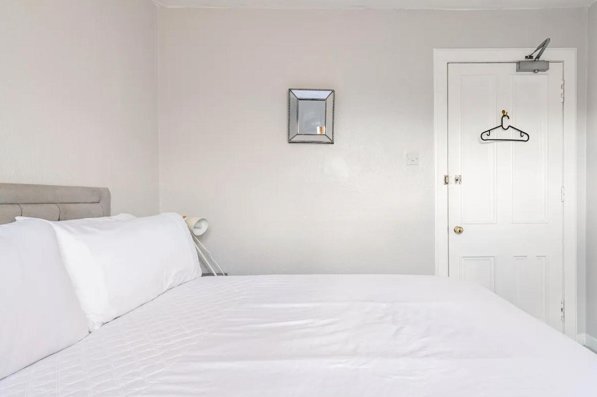 Lady Road Apartment EDI Buitenkant foto